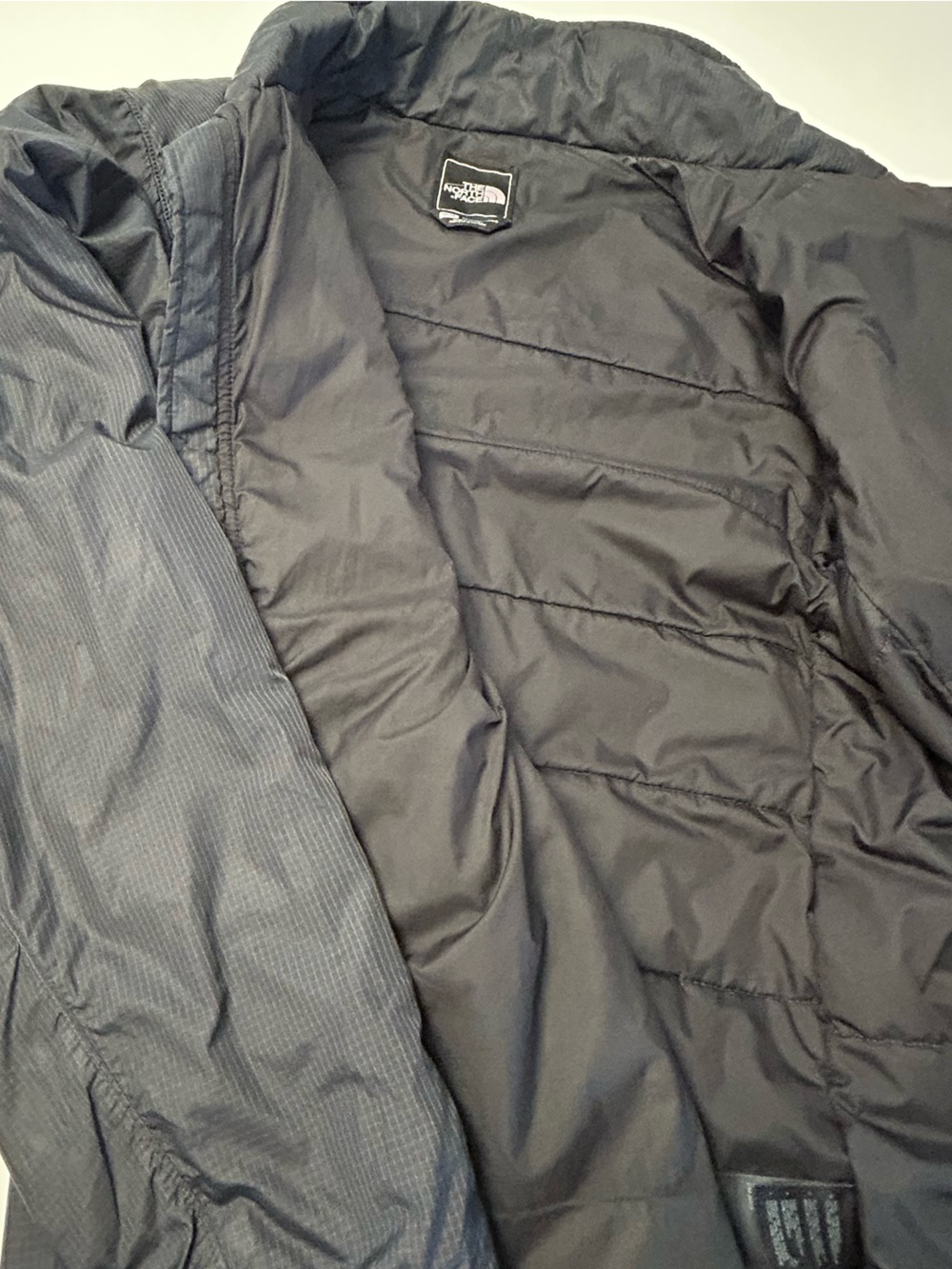 North Face Black Quilted Puffer Primaloft Jacket Men’s SZ M EUC Gorpcore Winter - Picture 13 of 15